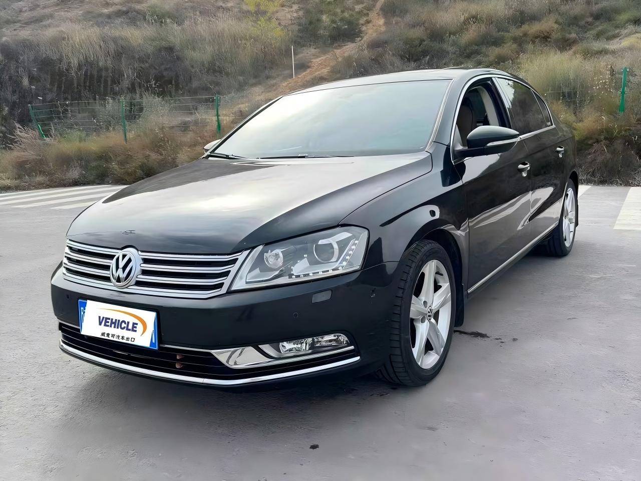 volkswagen-magotan-2016-front-black.jpg
