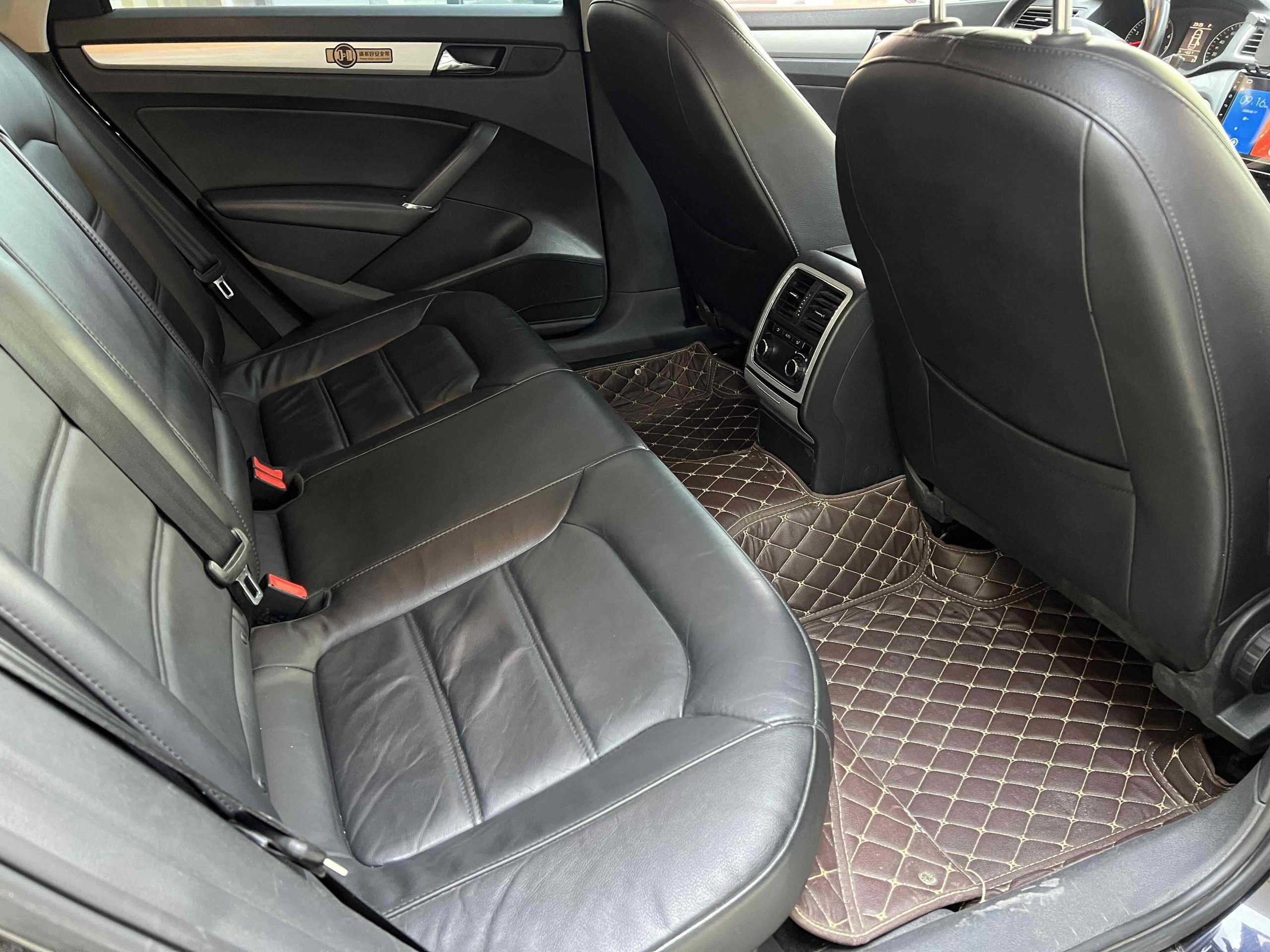 Volkswagen Passat 2014 1.8TSI DSG Honor Edition leather interior