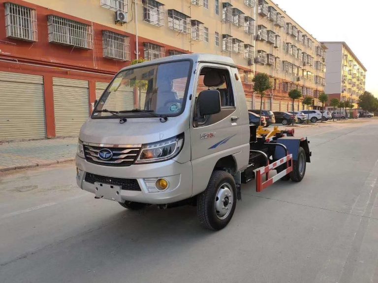 Tangjun Hook Loader Truck Rear Dual Wheels