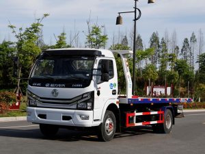 FAW Jiefang Tri-axle Wrecker Truck for Highway Recovery