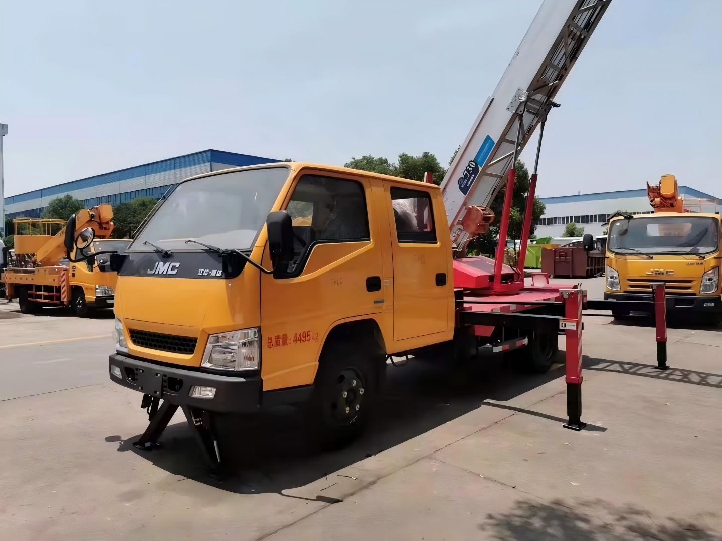 JMC ladder truck hydraulic stabilization system