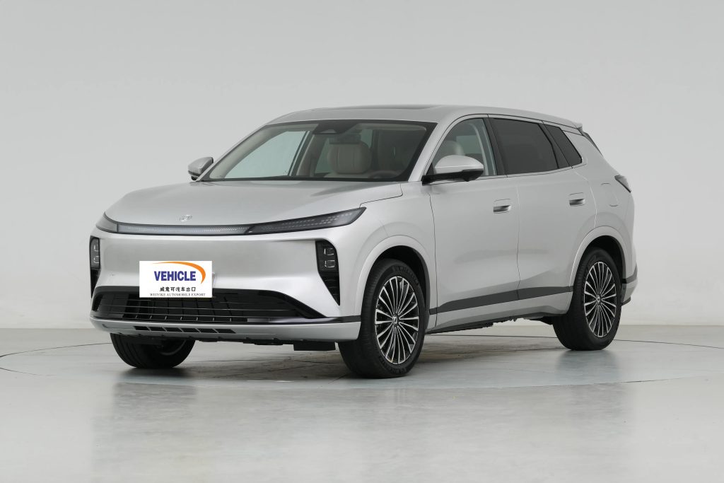 dongfeng-aeolus-l8-for-export-front-view.webp